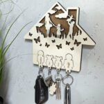 Schlüsselbrett für Paare, Familien & WGs aus Holz (konfigurierbar, 6 Motive)