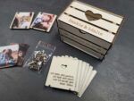 Love-Box aus Holz mit 12 Erinnerungen für Verliebte und Paare – Bild 4