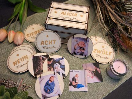 Mein erstes Jahr - Holz-Box für 12 Baby-Erinnerungen