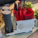 Großer Gastro-Halter aus Holz für Besteck, Servietten, Bierdeckel, Salz & Pfeffer